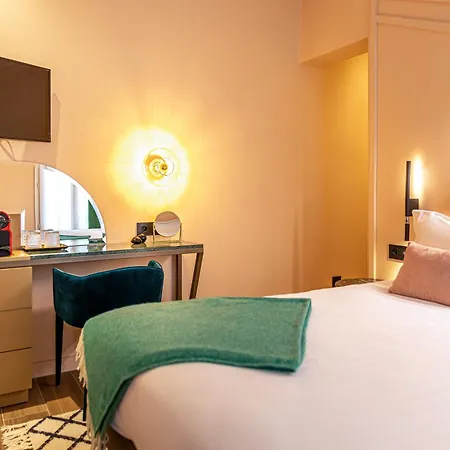 Veryste & 4* Parigi