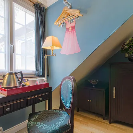Veryste & 4* Parigi